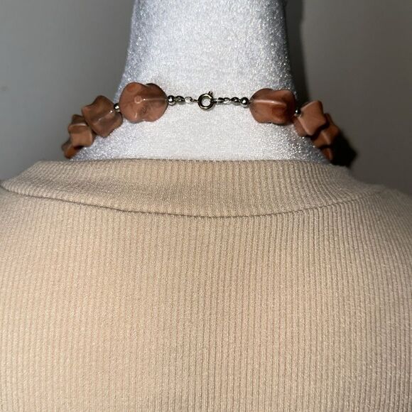 Vintage Nutmeg Rose Amber Peach Gold Tone Beaded Quarzite Necklace - Picture 3 of 5